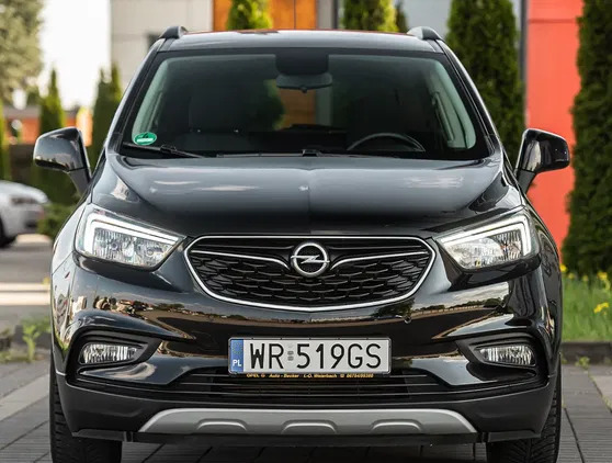 mazowieckie Opel Mokka cena 67700 przebieg: 77300, rok produkcji 2017 z Czarna Woda